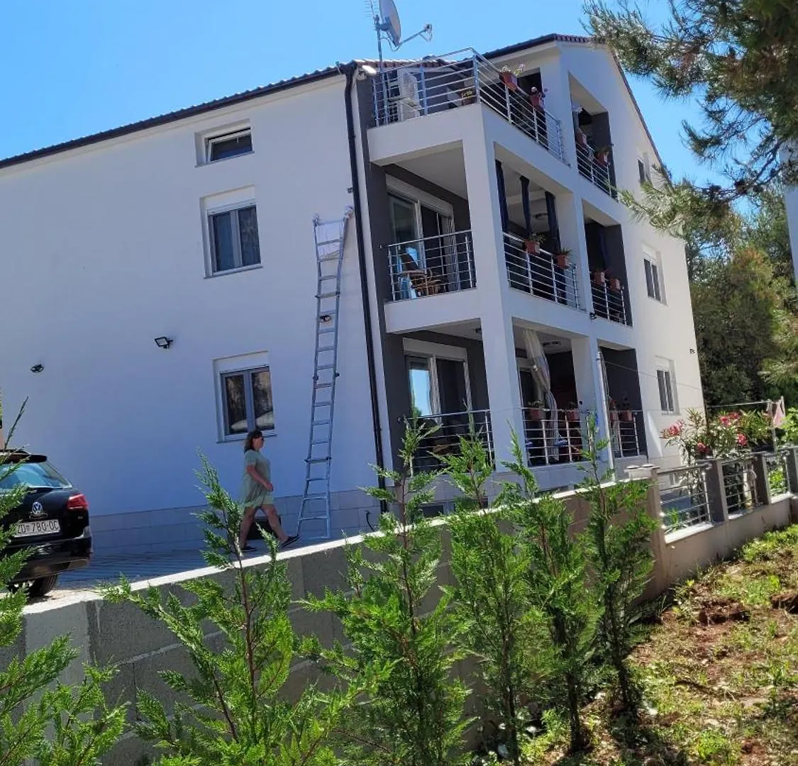 Domo I Gago Apartment Sukosan